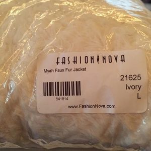 Fashion nova faux fur jacket
